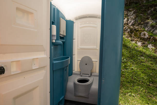 Portable Toilet Options We Offer in Monroe, WI
