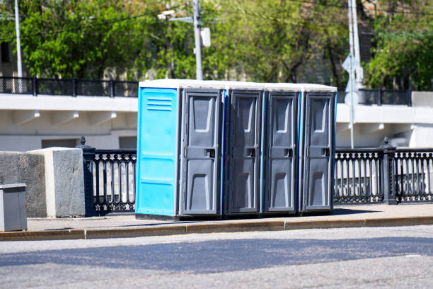 Best Luxury portable toilet rental  in Monroe, WI